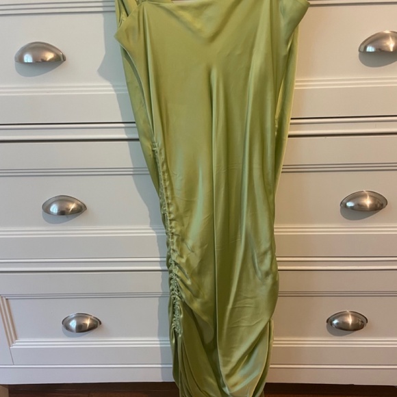 Aritzia Wilfred Only Ruched Slip Dress - Picture 8 of 10